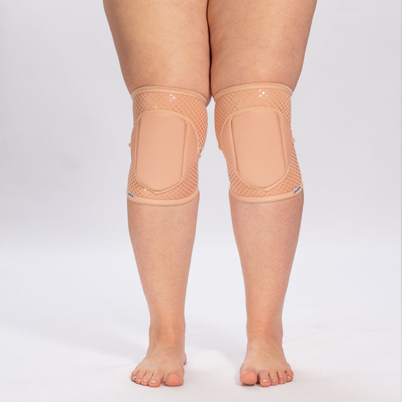 Thumbnail: Nude - Latte Grippy Kneepads