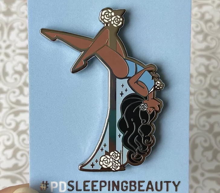 Thumbnail: Figurehead Pin