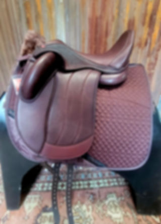 Ex Demo Edix Ishya Dressage Saddle