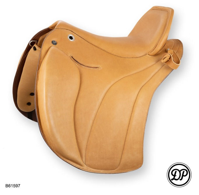 Majestro Working Equitation Saddle