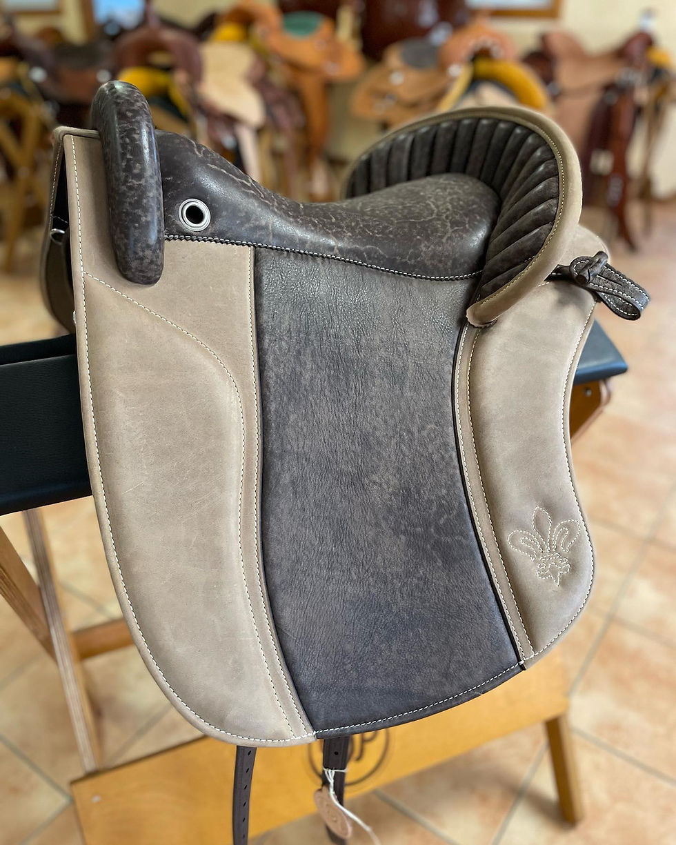 Thumbnail: Ibero Verano Saddle