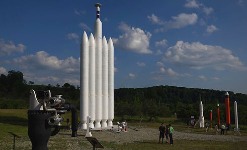 Dumitru Popescu arca arcaspace ecorocket Heavy.jpg