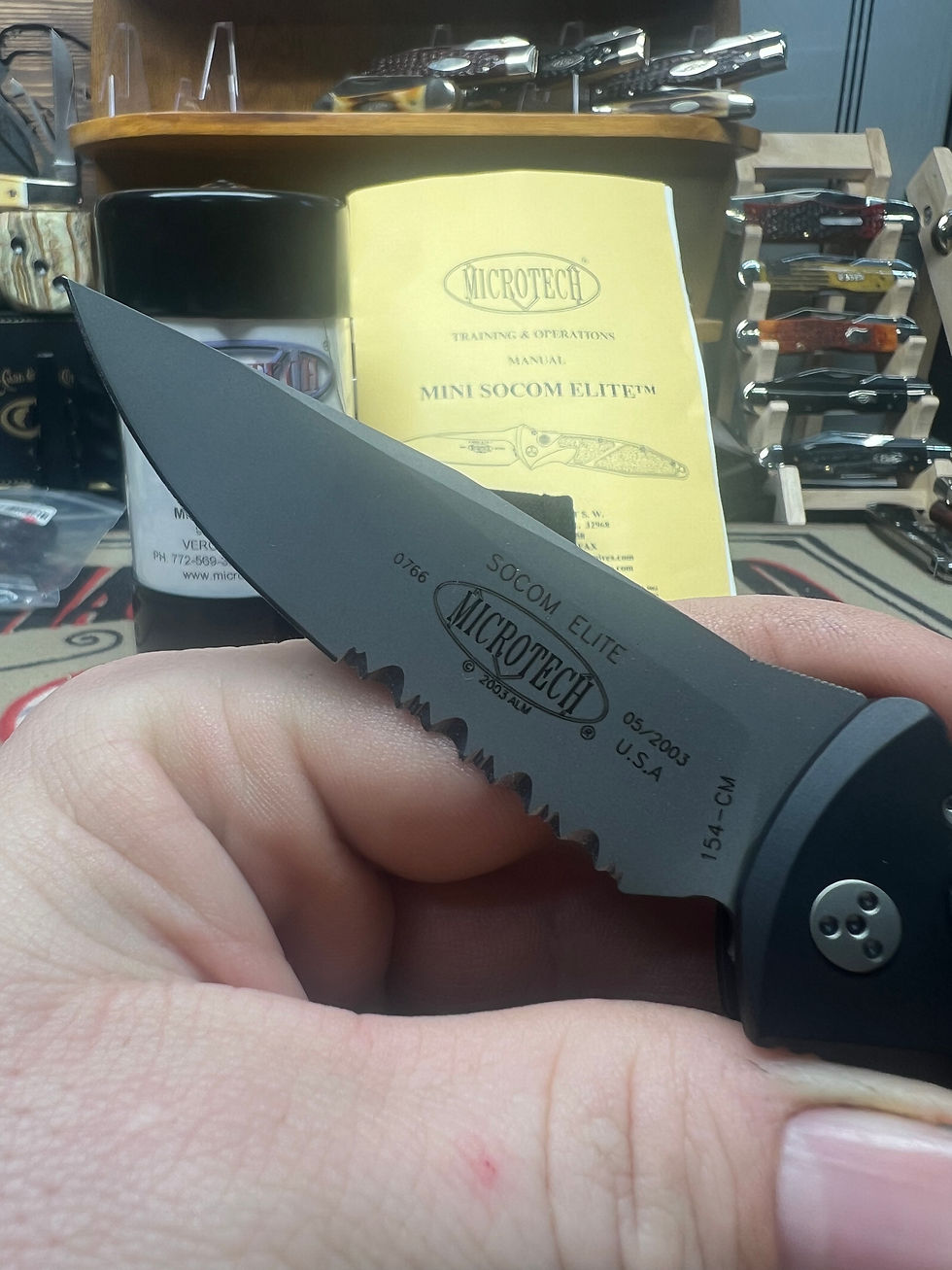 Thumbnail: Microtech mini Socom elite