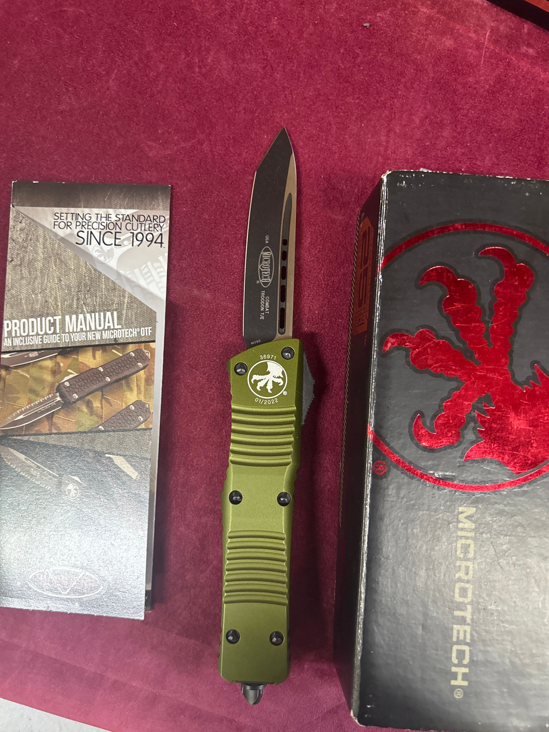 2020 Microtech Combat Troodon D/E Tan