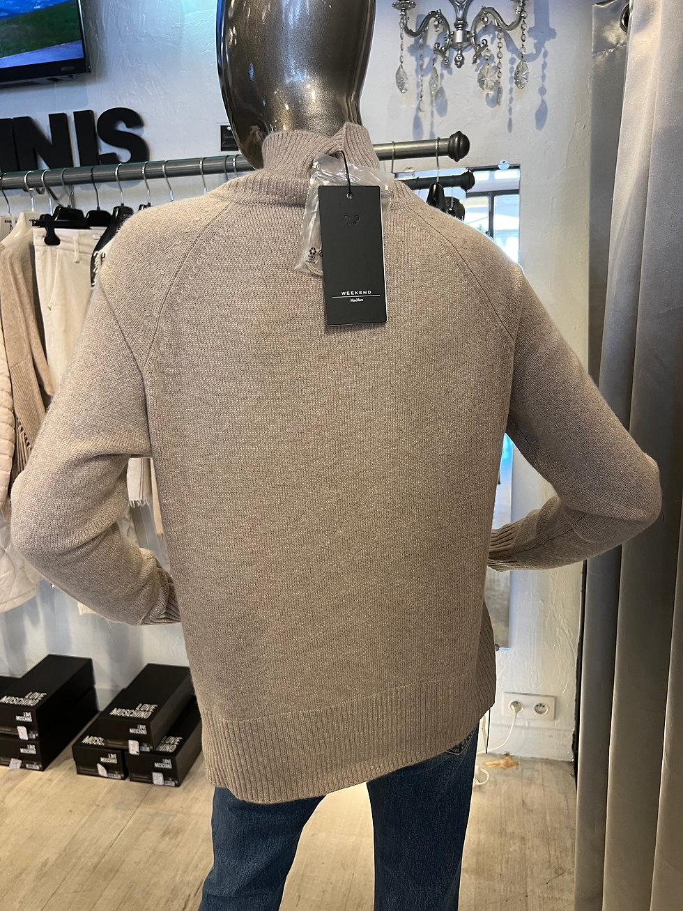 Miniature : Pull ALCALI MAXMARAweekend 