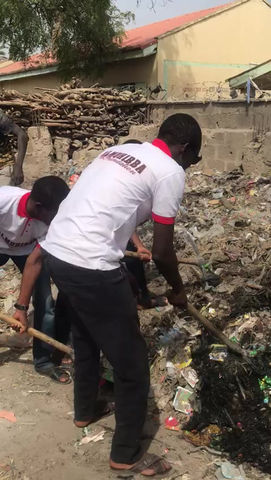 AL-MUHIBBAH FOUNDATION WORK TO CLEAN TRASH IN SOME CERTAIN AREAS IN BAUCHI STATE