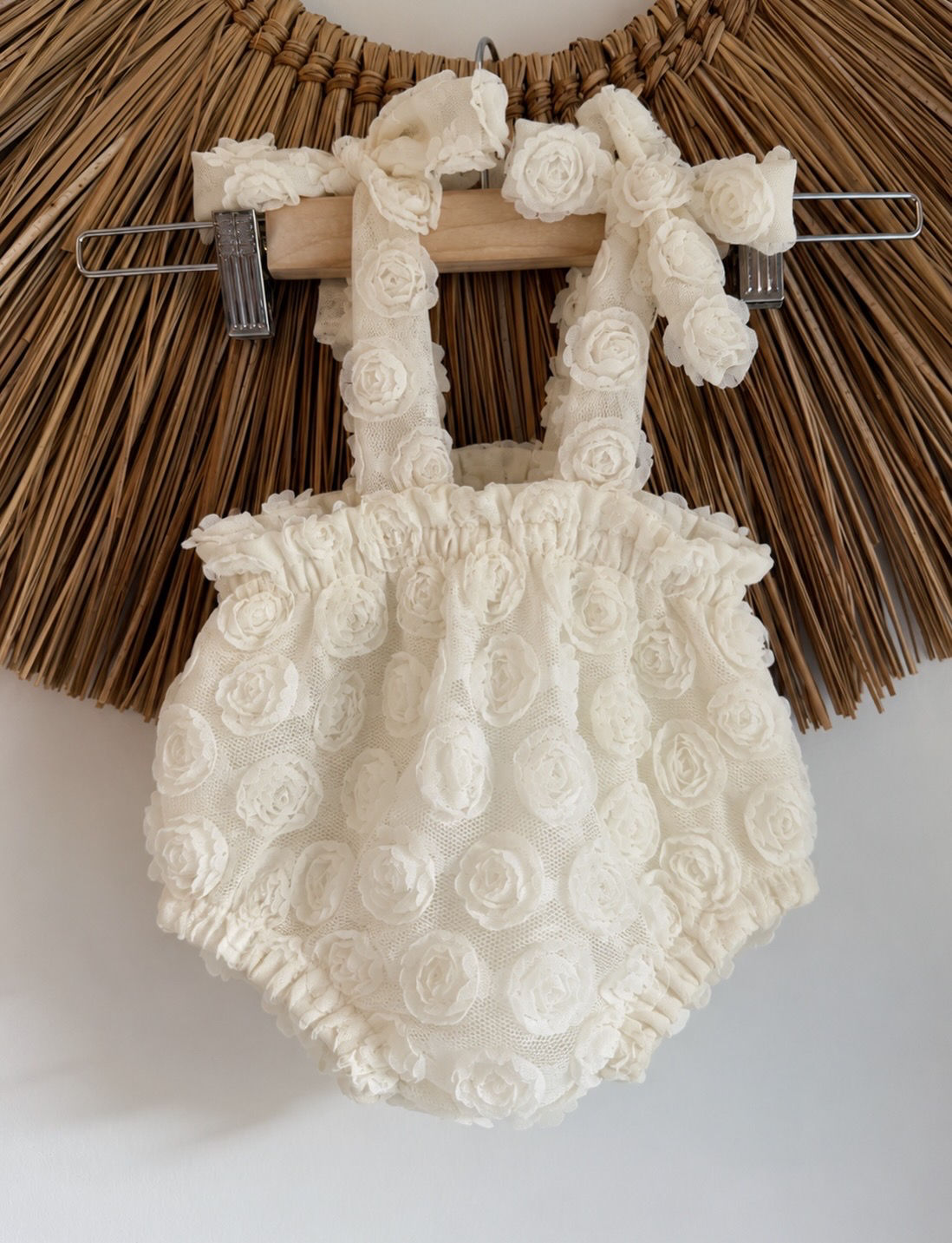 Bloomer bretelles tulles fleurs relief 