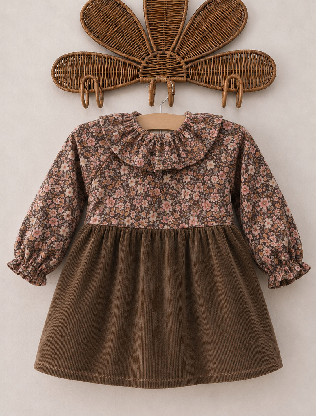 Robe ou barboteuse coton fleuri marron velours brun