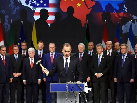 Davos rompiendo cadenas