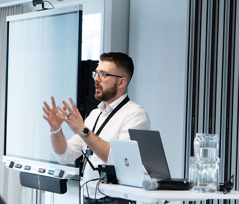 David Schneeberger Referat Weblaw Forum Prompting