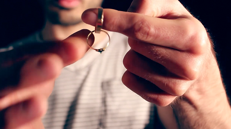 Thumbnail: Bond by Thinking Paradox video DOWNLOAD