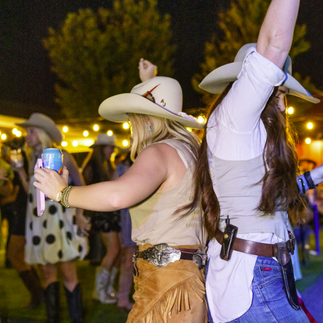 Can't stop dancing to Champagne Nights