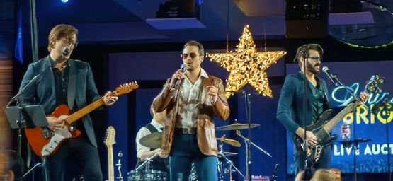 The Breeze Yacht Rock Party Band on stage