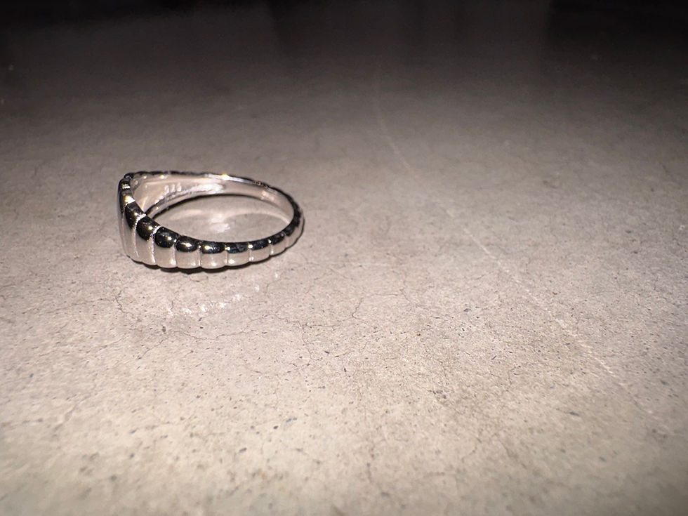 Thumbnail: Silver Croissant Ring