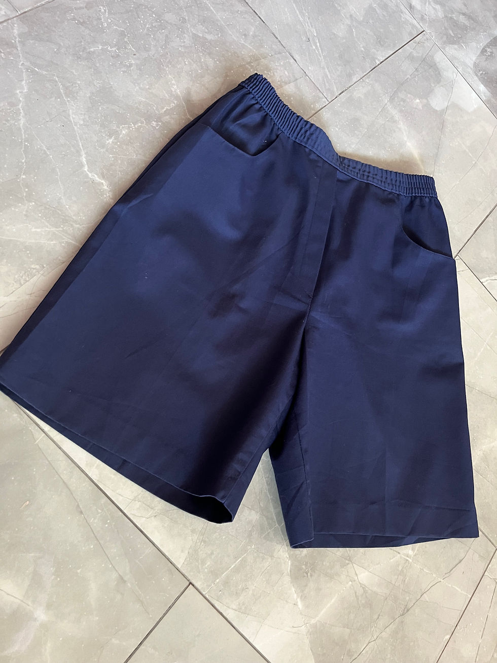 Miniature : Short militaire taille haute bleu marine vintage