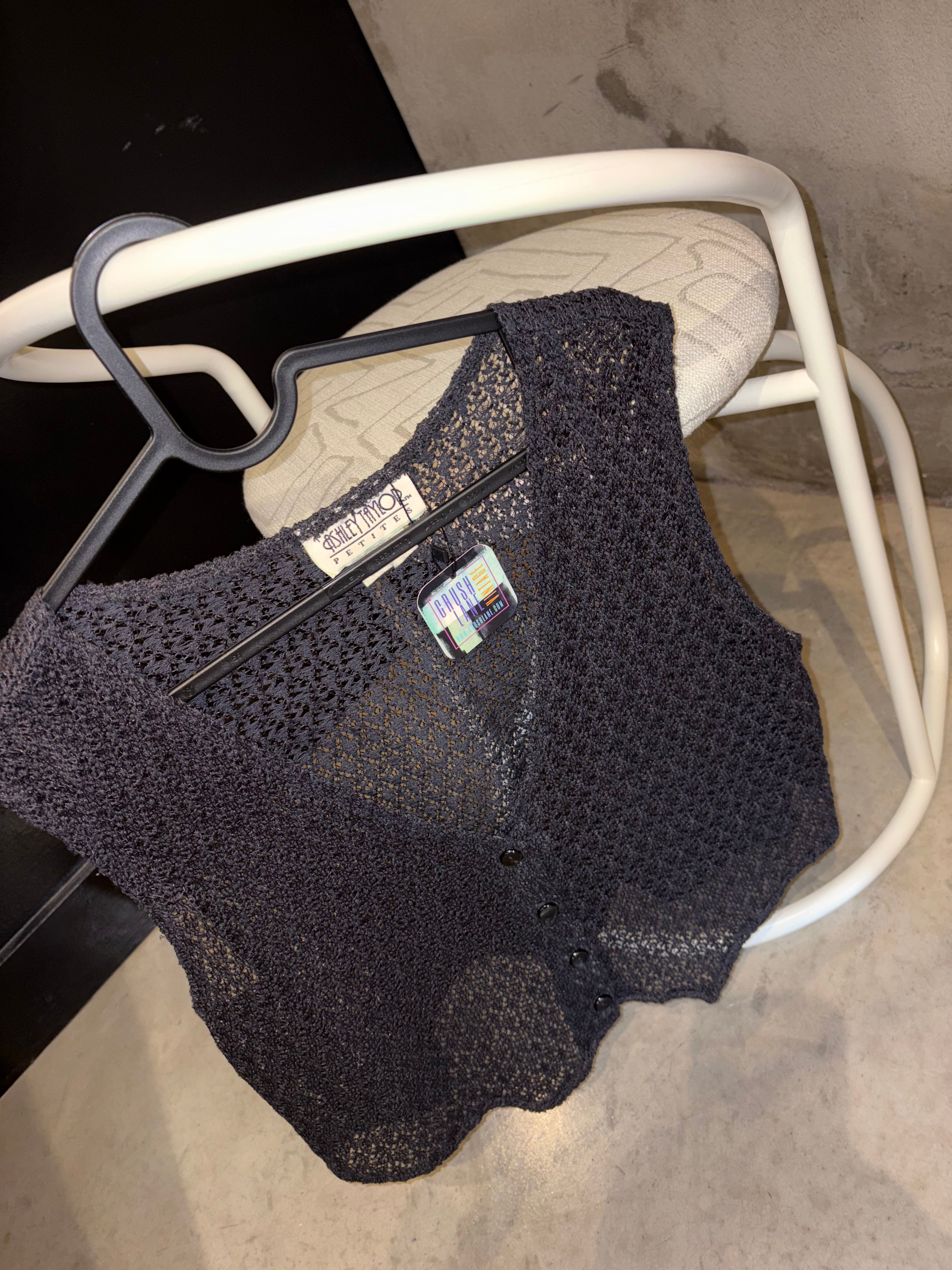 Vintage Ashley Taylor Cropped Knit Vest