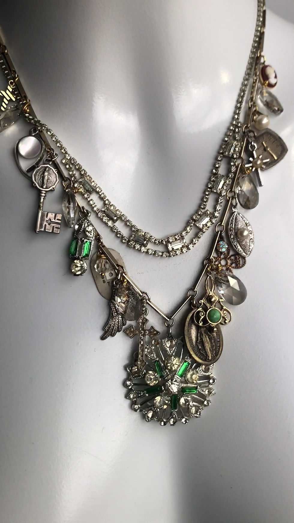 Miniature : Collier en grappe d'émeraude Victoria OOAK