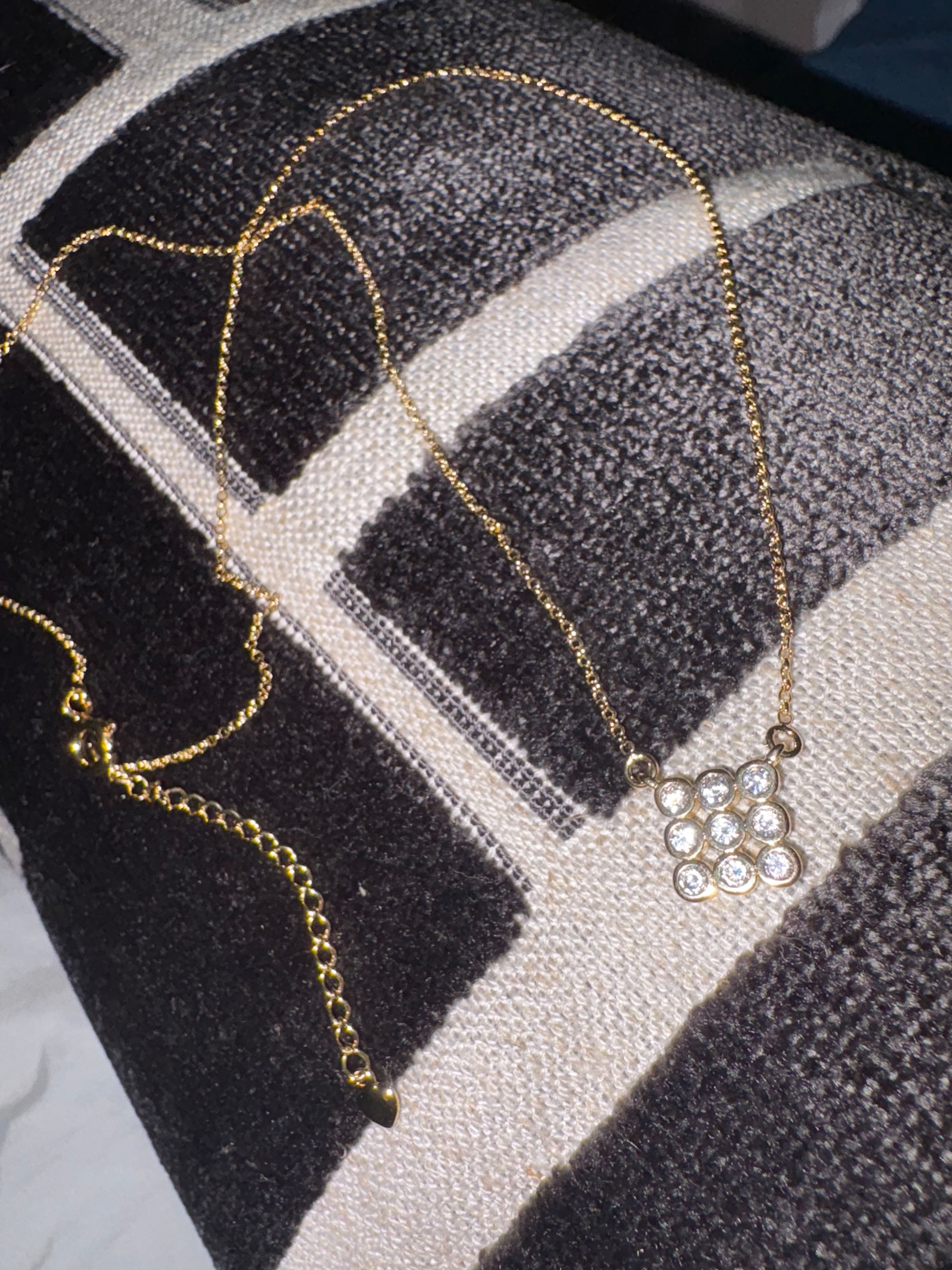 18k Gold Filled Sparkly Grid Necklace