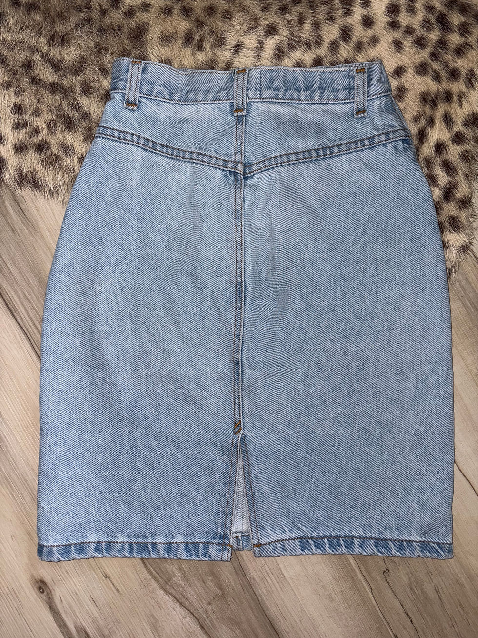 Thumbnail: Vintage Staff Travel Jean Pencil Skirt Sz 26