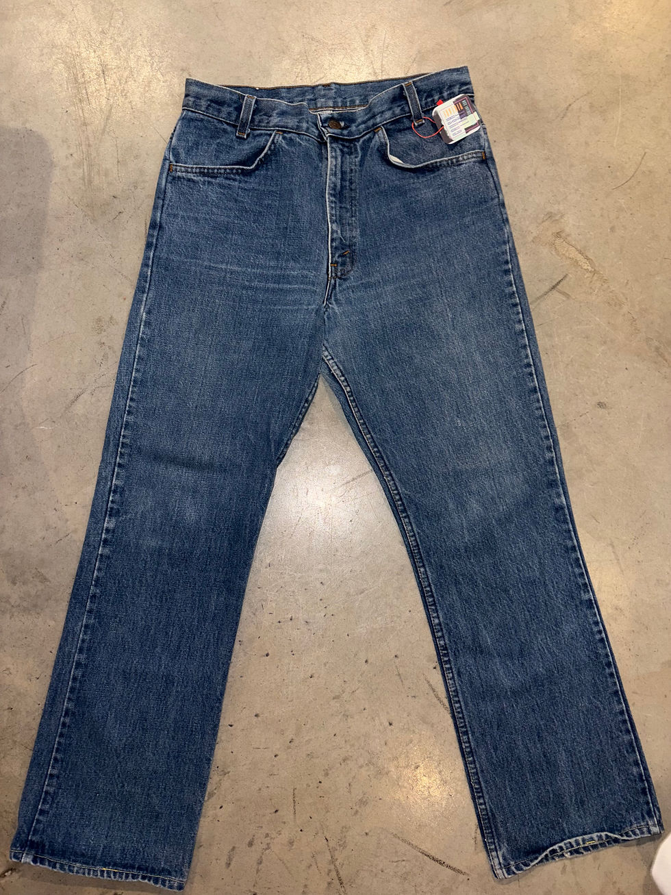 Thumbnail: Vintage Levi's White Tab Straight Leg