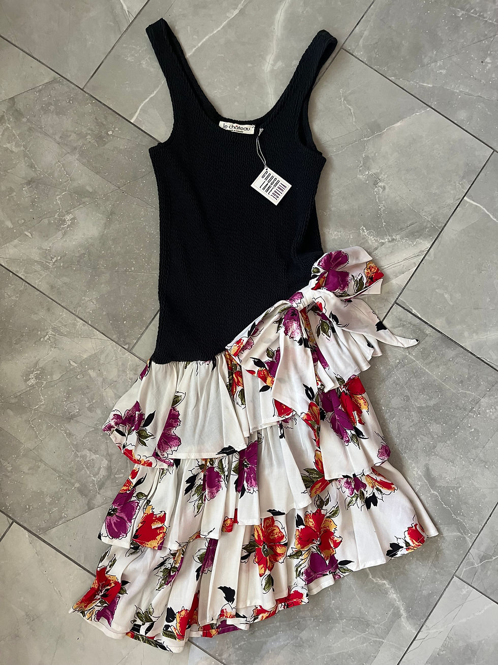 Miniature : Robe deux pièces à fleurs vintage Le Chateau des années 80