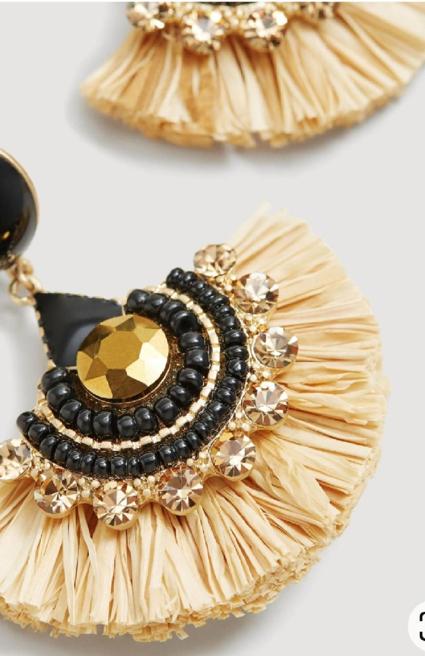 Aretes a base de paja toquilla fina con perlas