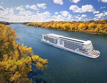 🚤 Discover the Beauty of America’s Heartland with USA River Cruises!