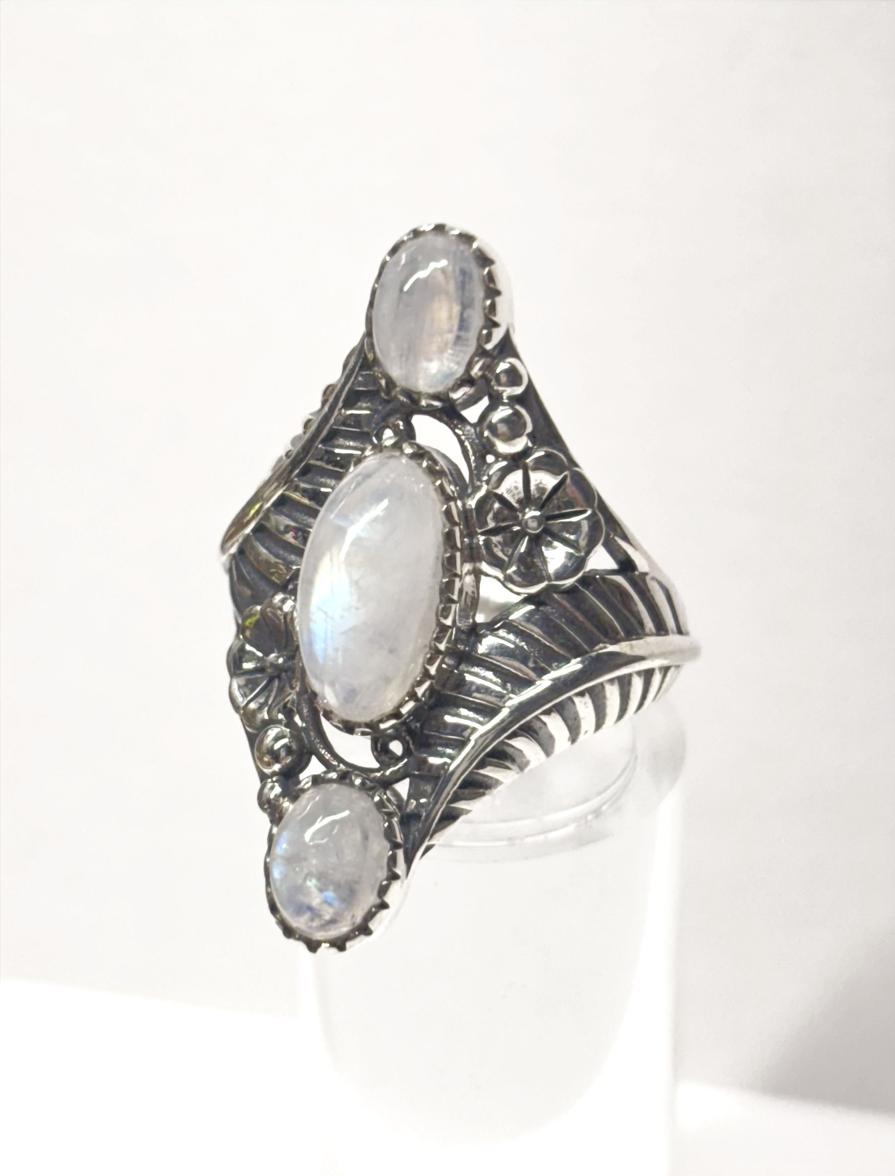 Rainbow Moonstone, 925 Sterling Silver Ring Sz 7