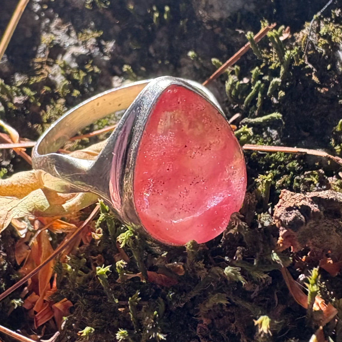Strawberry Quartz, 925 Sterling Silver Ring Size 7.75