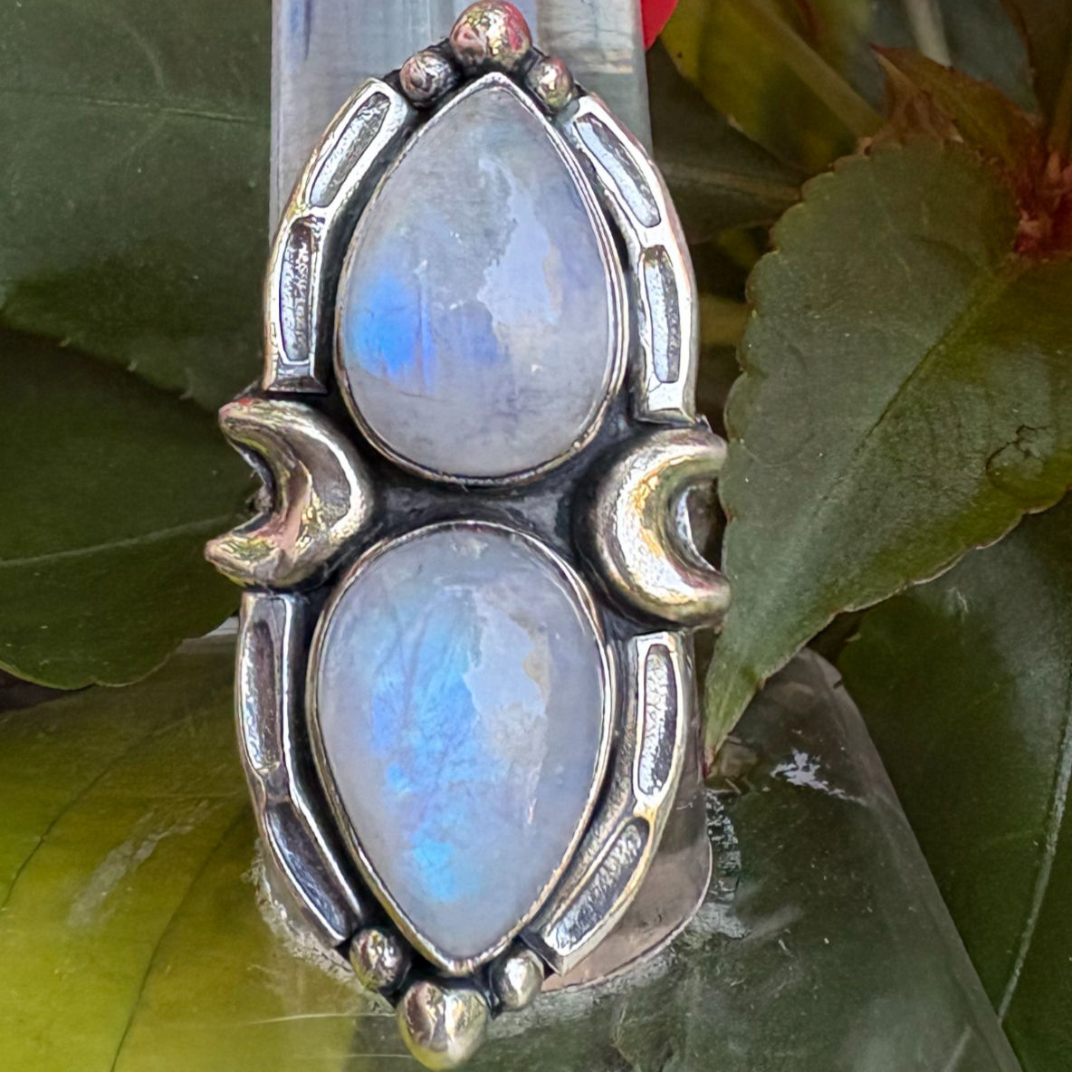 Large Rainbow Moonstone, 925 Sterling Silver Ring Sz 7