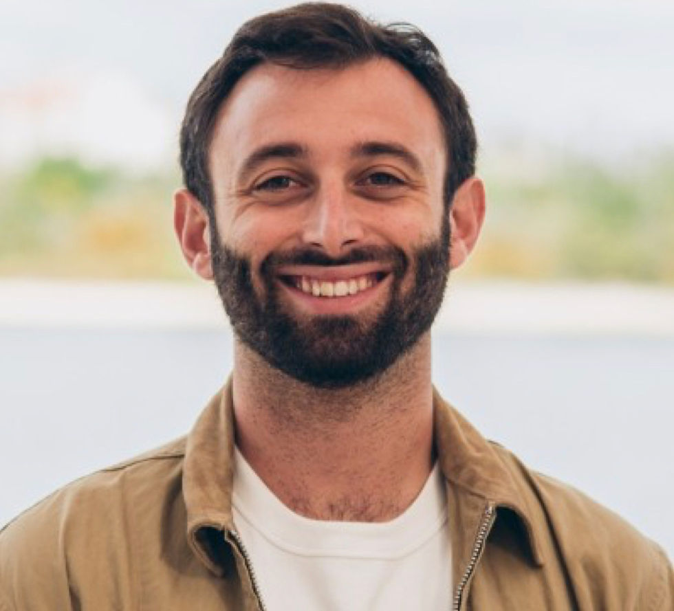 SamTeicher_Headshot