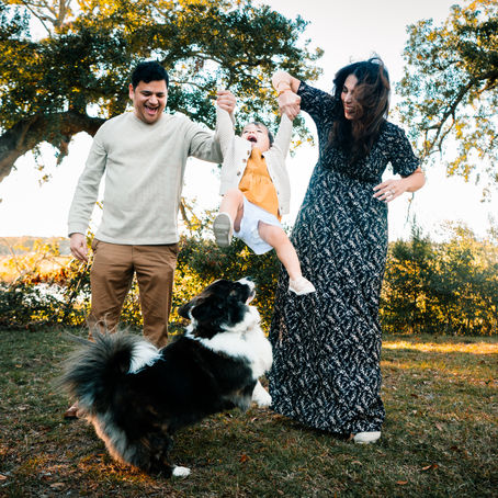 Family Photos at a Charleston Marsh: Is bringing a toddler and a dog too much?! 