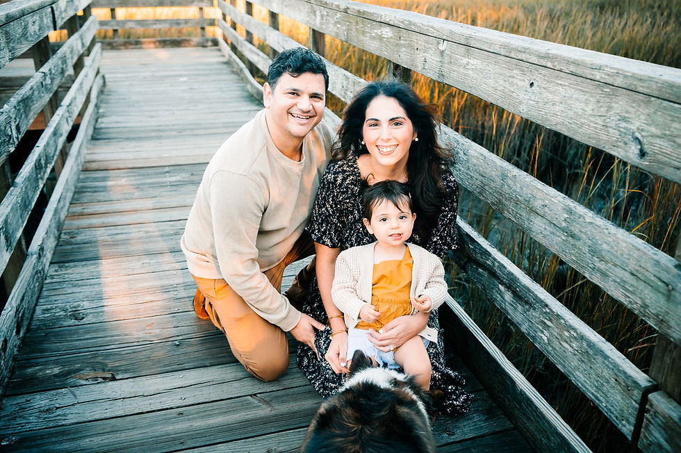 charleston-mini-session-family-laughing