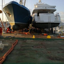 
Gemi Proje Lashing taşımacılığının ne anlama geldiğini anlatmadan önce lashing kavramını detaylıca açıklamakta fayda vardır. Lashing, sabitleme, koruma ve aktarma faaliyetidir. 