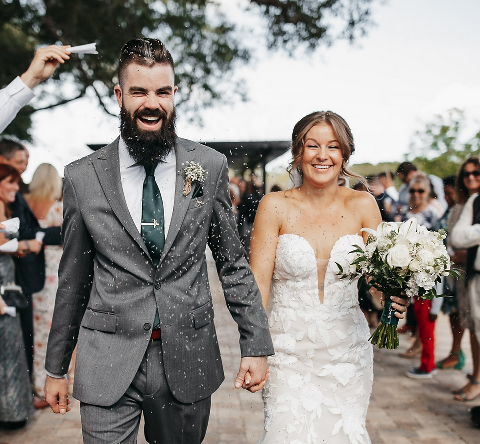 Elegant Barn Wedding | Moss Estates
