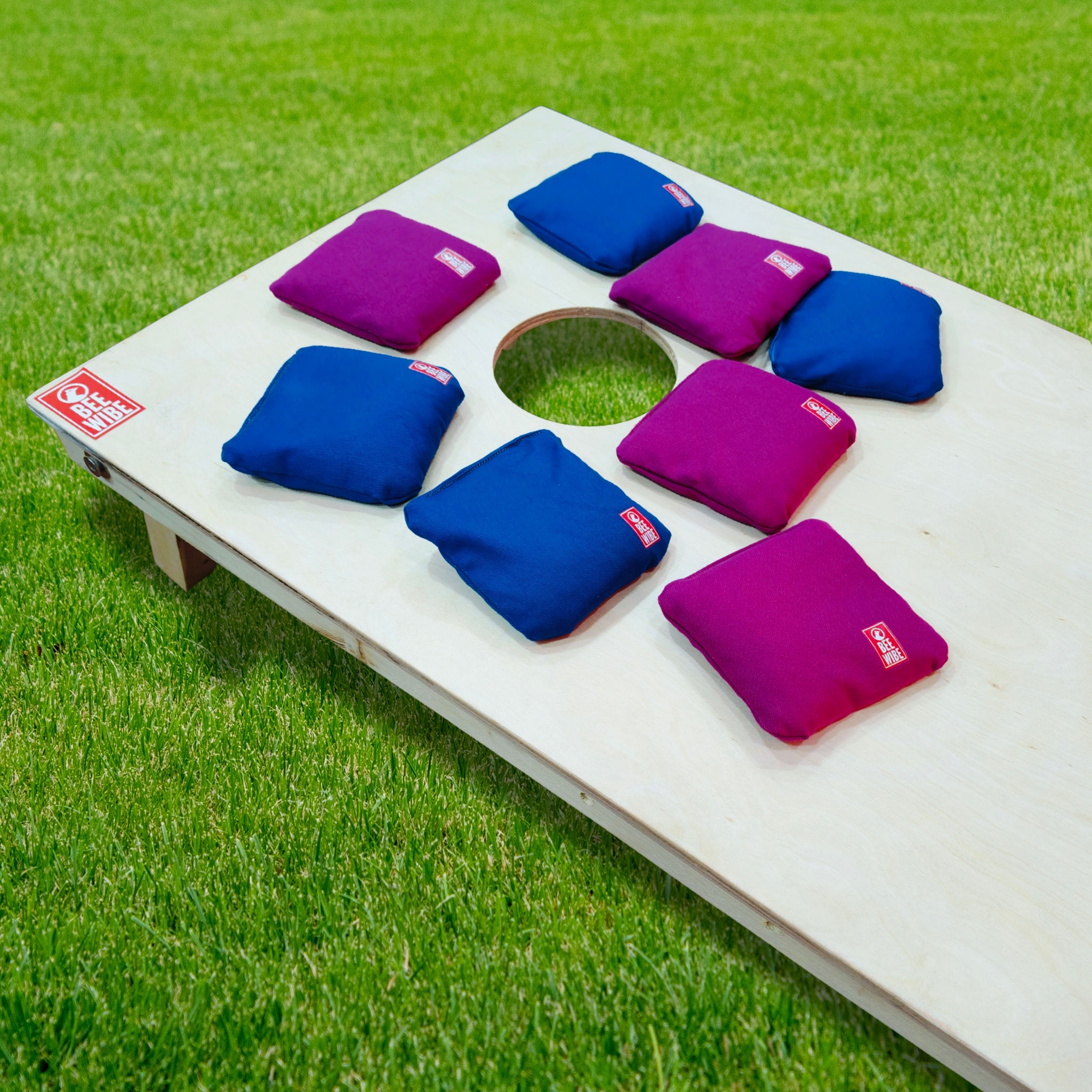 Beewibe Set of 8 Regulation Cornhole Bags (Pink/ Blue)