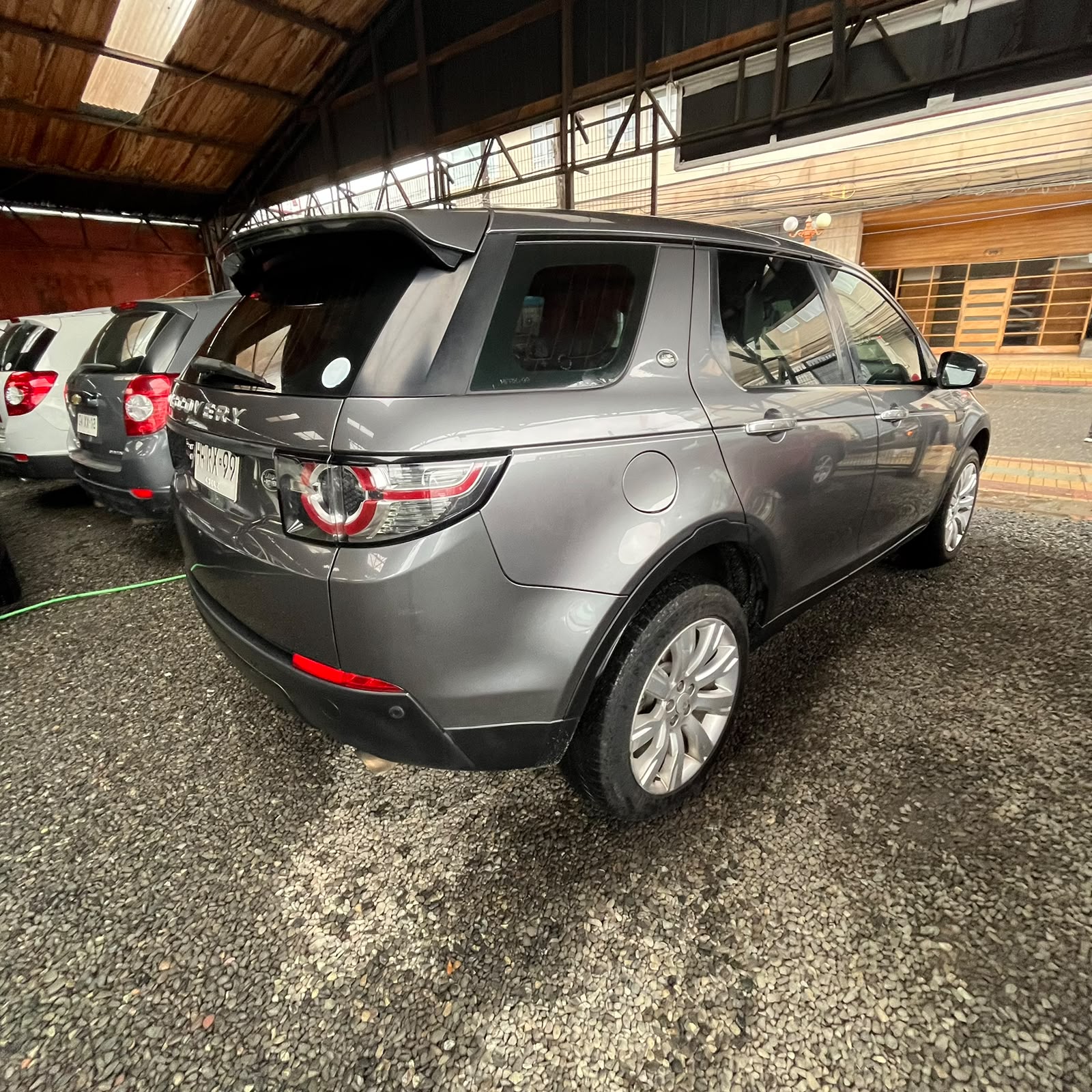 Land Rover Discovery Sport — foto 7 de 7