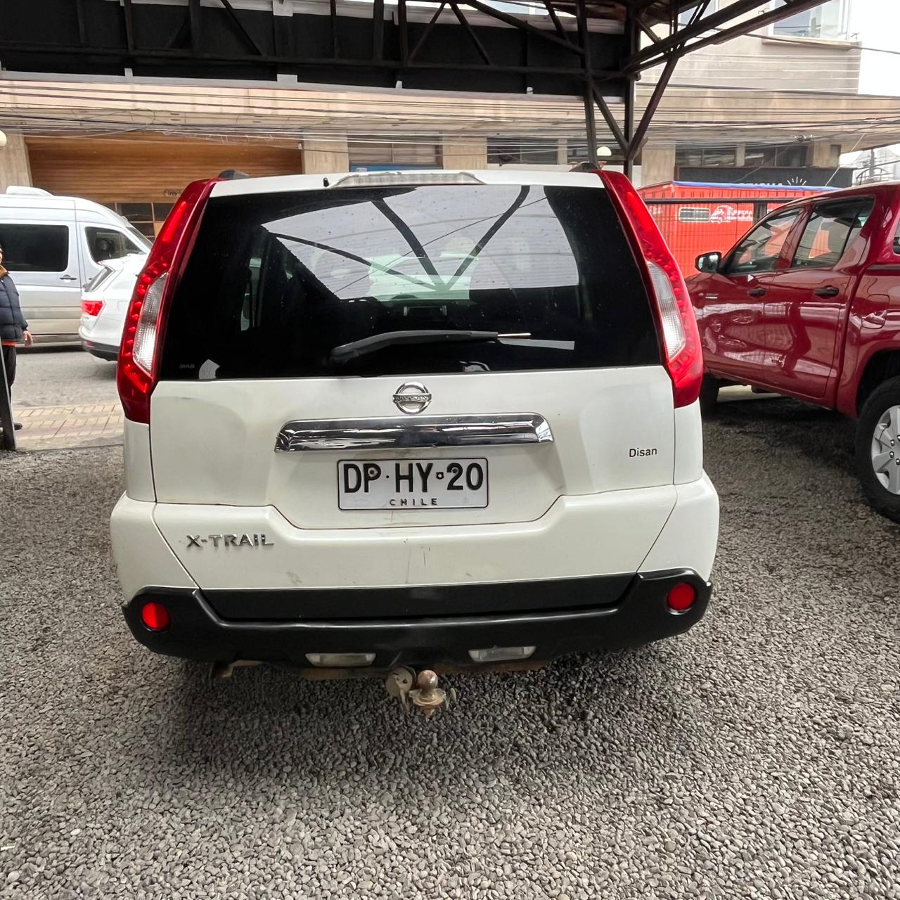 Nissan X-Trail — foto 4 de 6