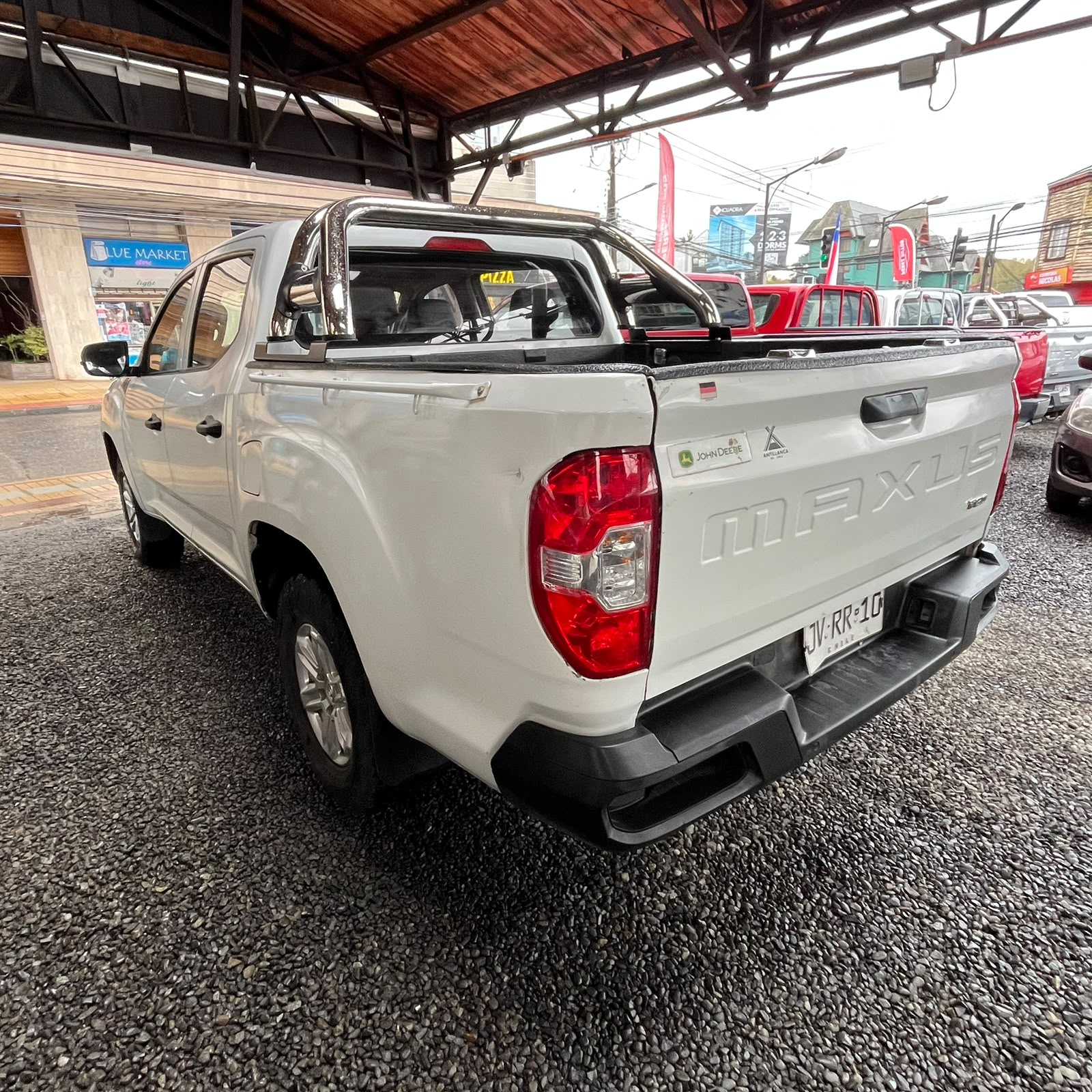 Maxus T60 — foto 6 de 6