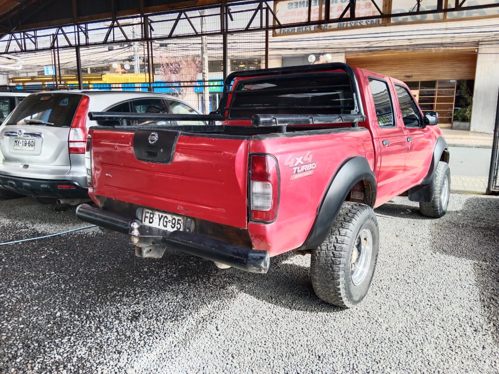 Nissan Terrano — foto 4 de 6