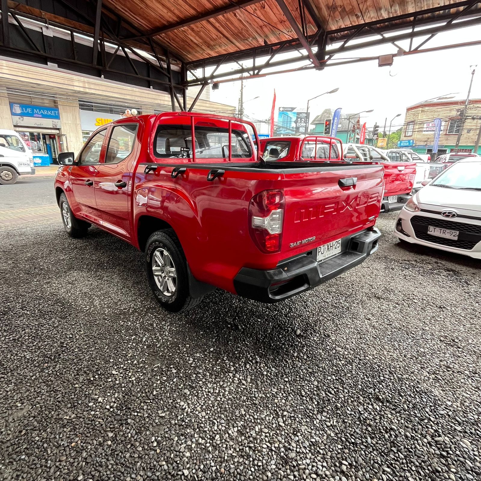 Maxus T60 — foto 5 de 6