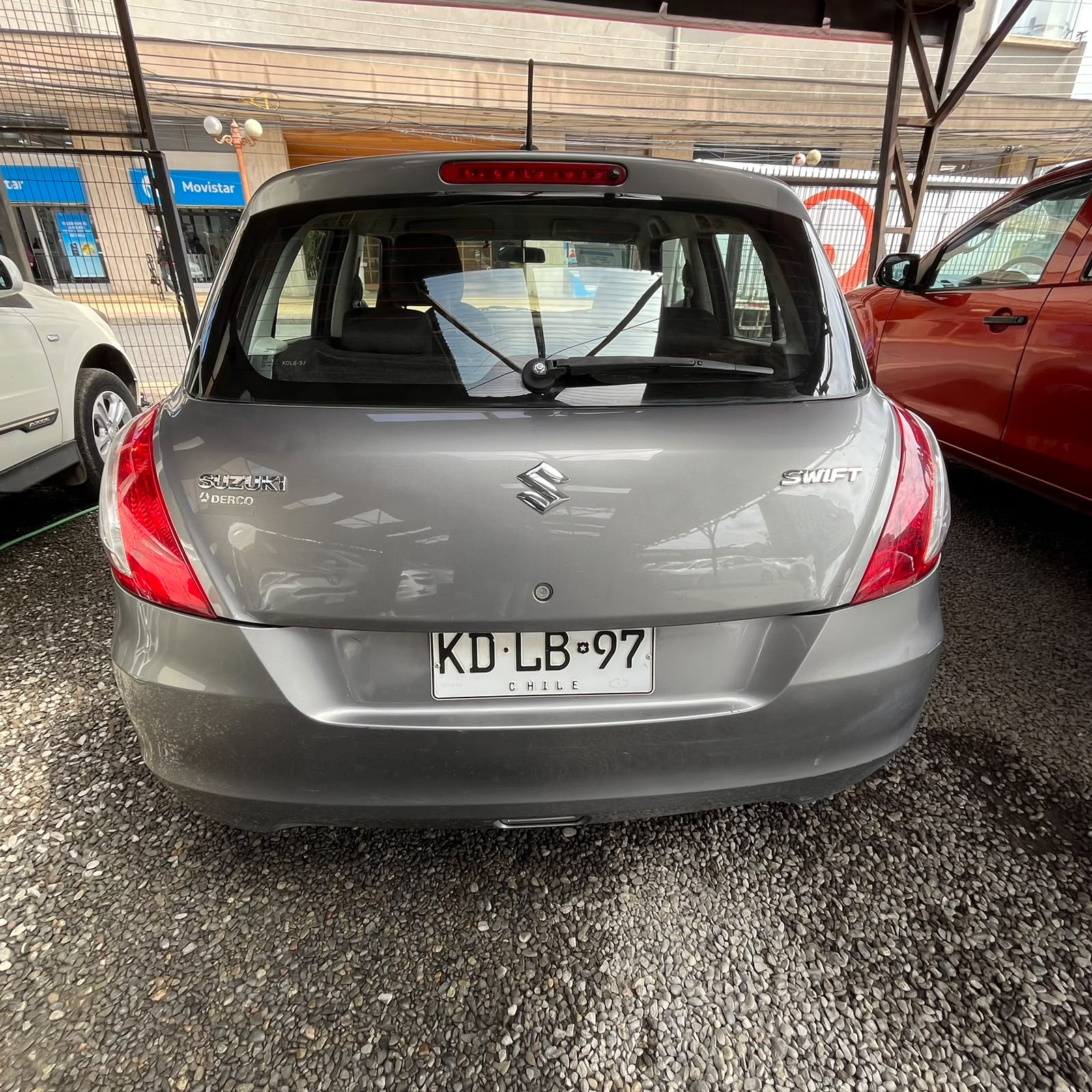 Suzuki Swift — foto 6 de 6