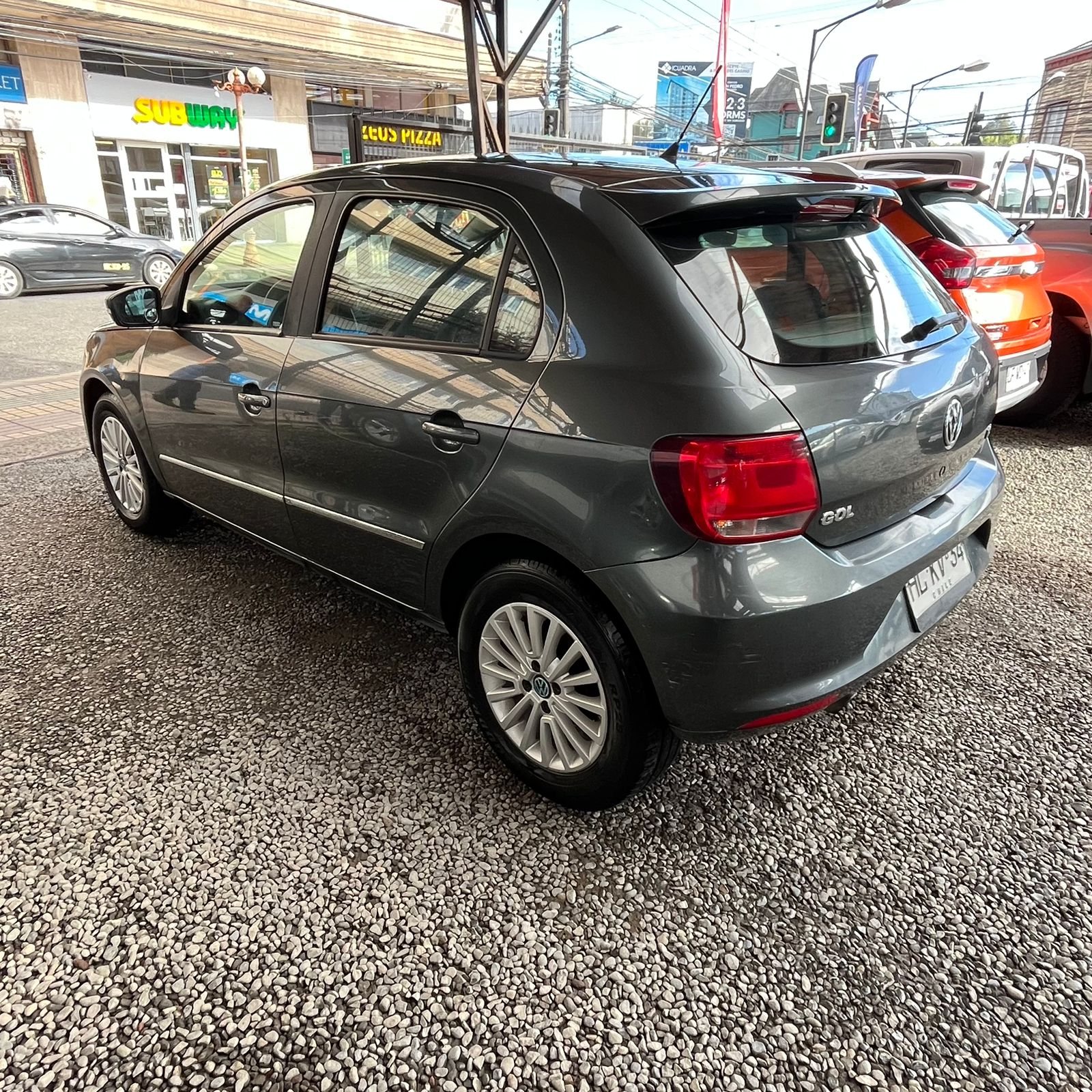 Volkswagen Gol — foto 4 de 6