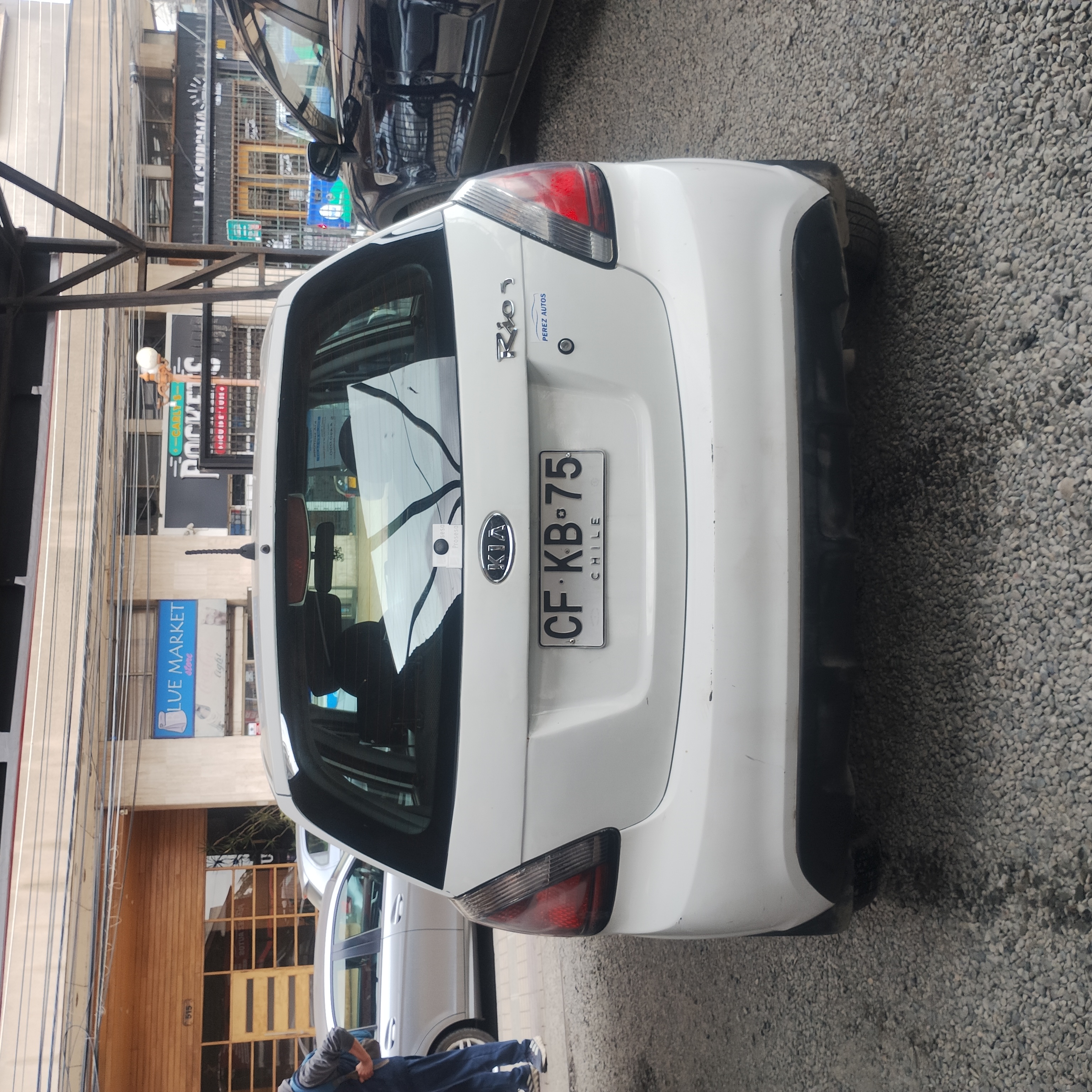 KIA Rio5 — foto 5 de 6