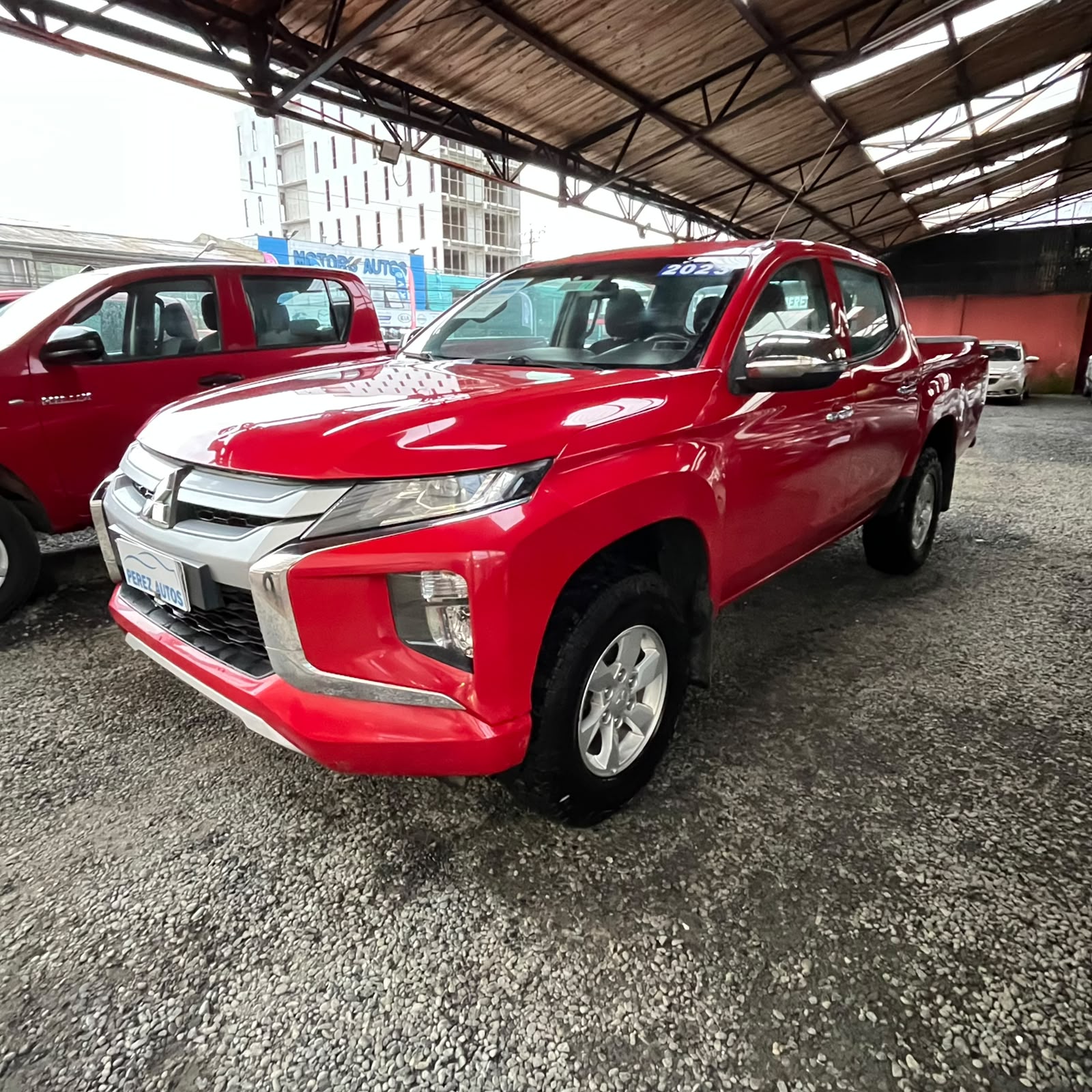 Mitsubishi L200 Crt — foto 2 de 6