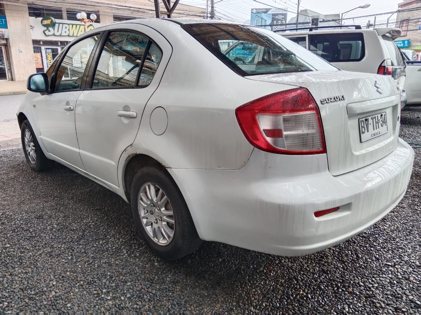 Suzuki Sx4 — foto 5 de 6