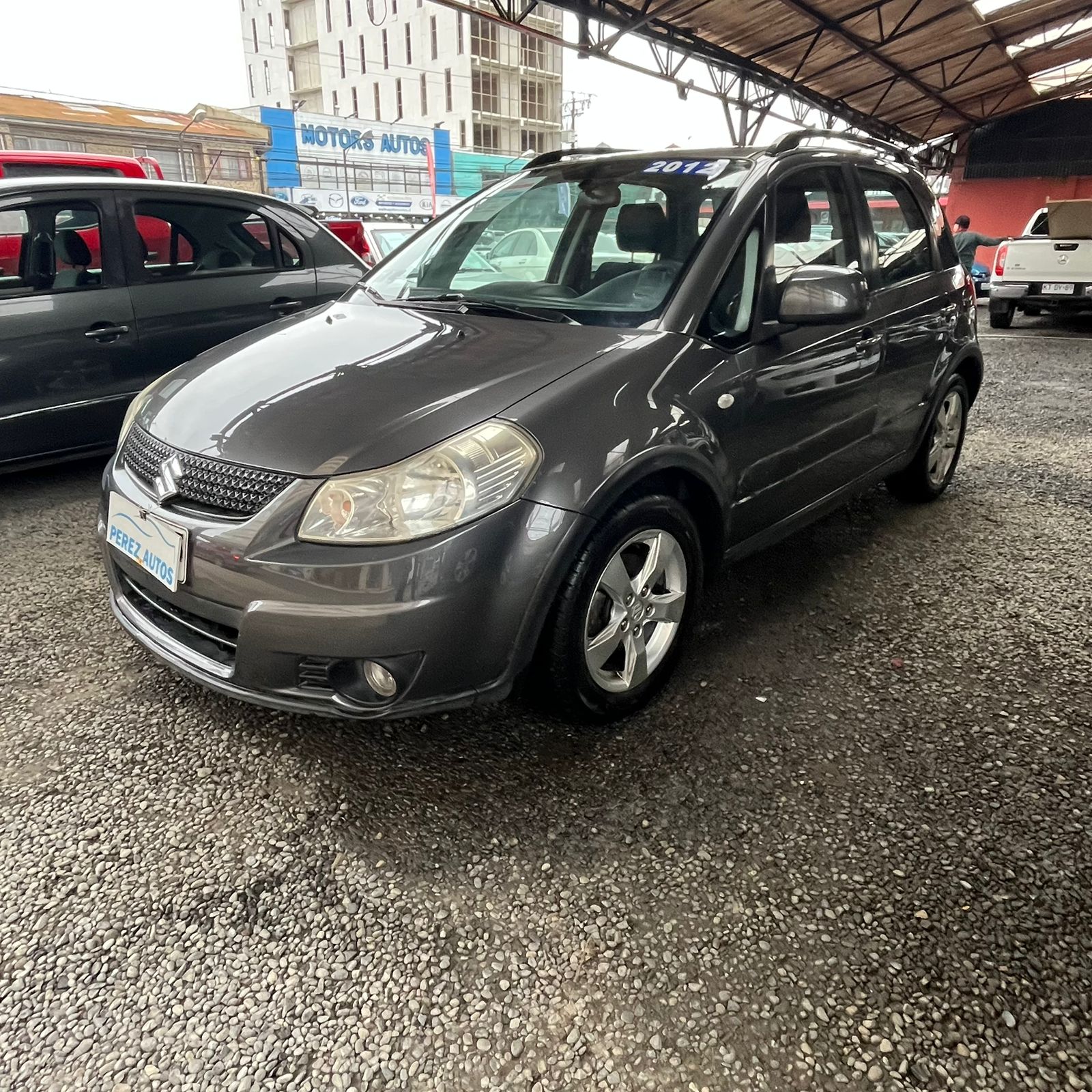 Suzuki Sx4 — foto 2 de 6