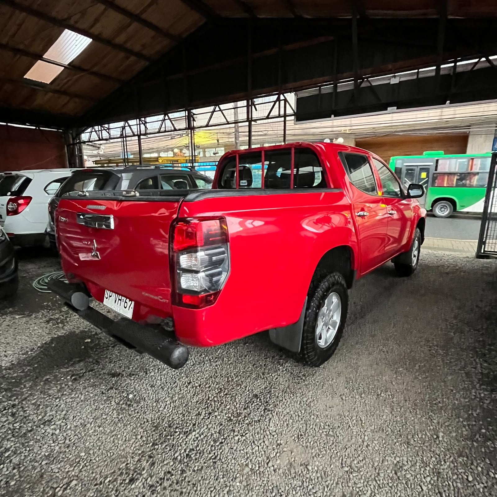 Mitsubishi L200 Crt — foto 5 de 6