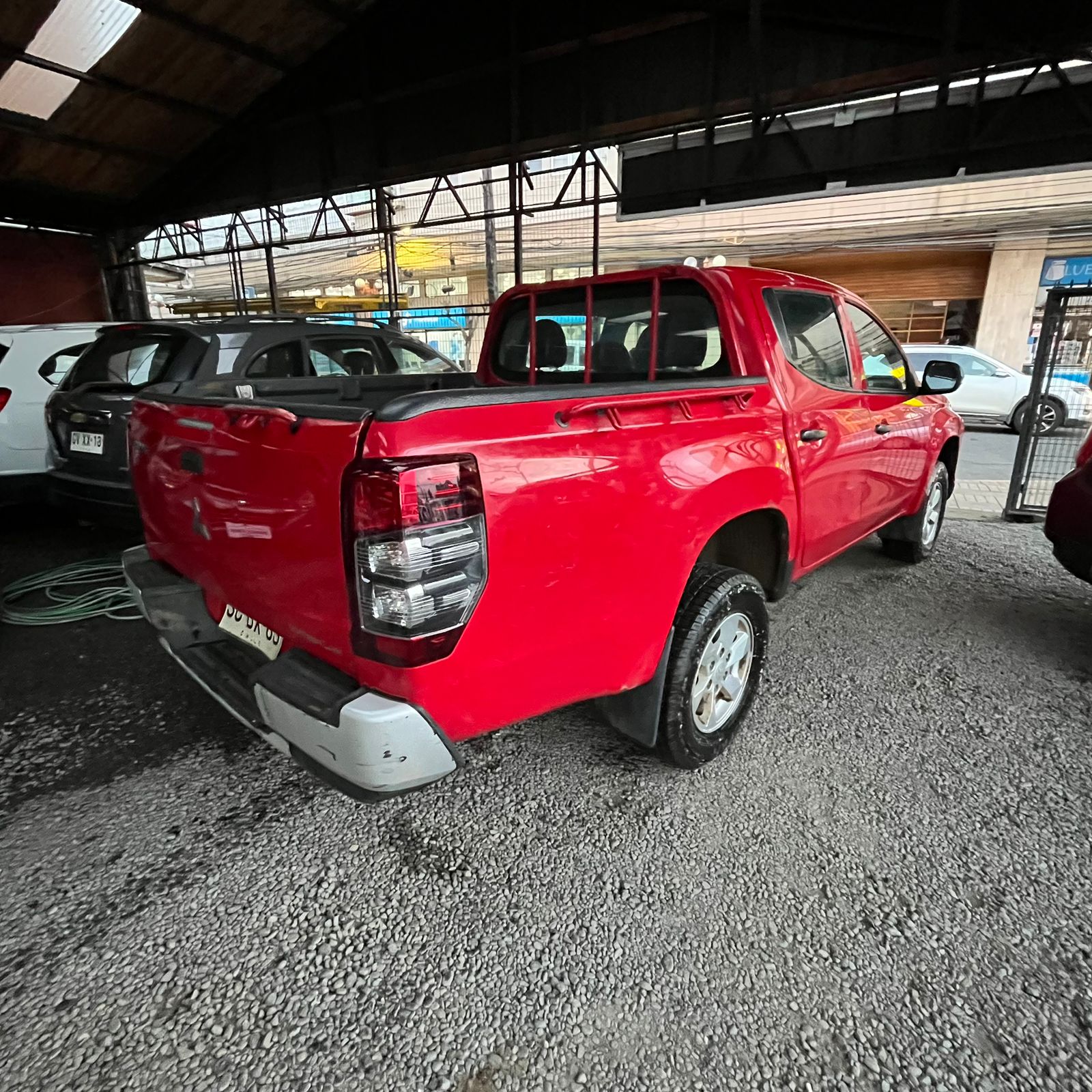 Mitsubishi L200 Crm — foto 5 de 6