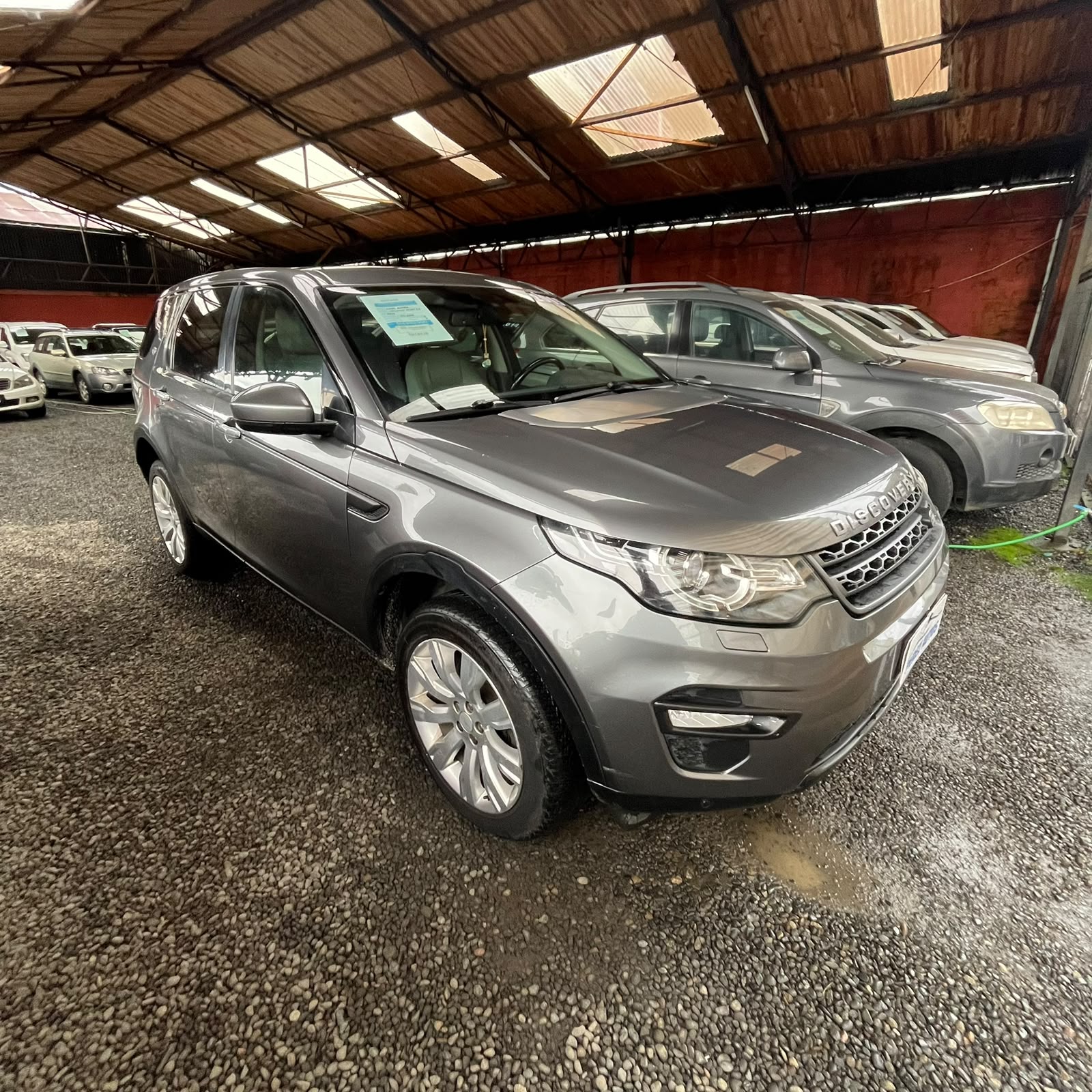 Land Rover Discovery Sport — foto 3 de 7